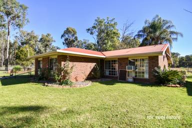 Lifestyle Sold - NSW - Inverell - 2360 - RELAXED, RURAL LIFESTYLE  (Image 2)