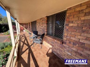 House For Sale - QLD - Kingaroy - 4610 - Tidy ensuite brick home  (Image 2)
