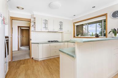 House Leased - NSW - Kiama Downs - 2533 - APPLICATION APPROVED & DEPOSIT TAKEN!  (Image 2)