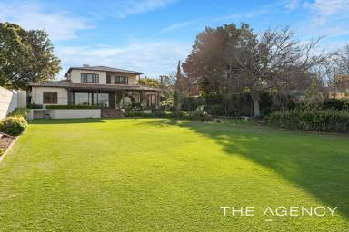 House For Sale - WA - Peppermint Grove - 6011 - SUPERB RIVER VISTA  (Image 2)