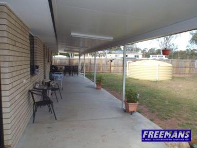 House Leased - QLD - Nanango - 4615 - Modern 4 Bedroom Home Close to Golf Course  (Image 2)