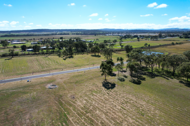 Residential Block Sold - QLD - Warwick - 4370 - BUILD READY ACREAGE LIFESTYLE LAND  (Image 2)