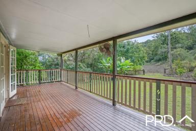 Lifestyle For Sale - NSW - Lismore - 2480 - Best of Both Worlds  (Image 2)
