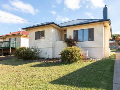 House Sold - NSW - Bega - 2550 - THE PERFECT STARTER  (Image 2)