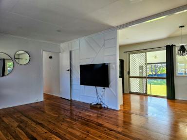 House Sold - QLD - Crows Nest - 4355 - Tastefully renovated 3 bedroom cottage.  (Image 2)