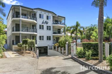 Unit Sold - QLD - Torquay - 4655 - Esplanade Apartment- Beachfront Lifestyle!  (Image 2)