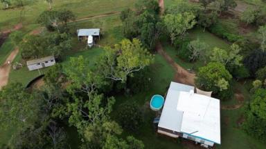 Commercial Farming For Sale - NT - Katherine - 0850 - Expansive 67-Hectare Farm with Business Potential and Modern Amenities  (Image 2)