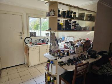 Unit Sold - VIC - Bairnsdale - 3875 - AFFORDABLE ONE BEDROOM UNIT  (Image 2)