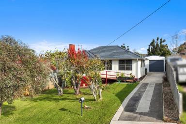 House Auction - VIC - Drouin - 3818 - NEAT AS A PIN  (Image 2)