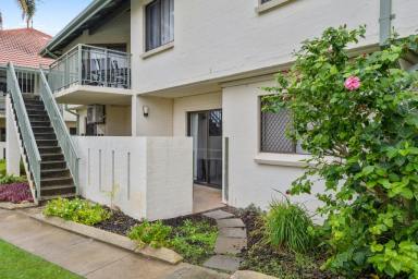 Unit Sold - WA - Mandurah - 6210 - Cosy unit in great location!  (Image 2)