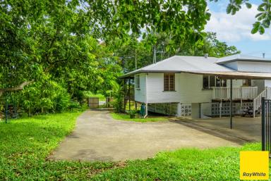 House Leased - QLD - Freshwater - 4870 - Lovely Queenslander In Freshwater with Pool!  (Image 2)