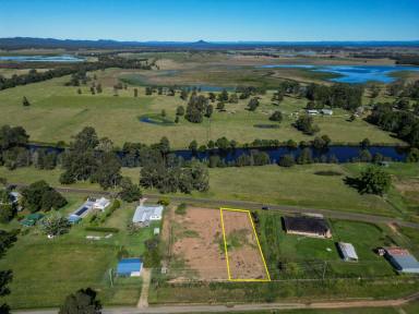 Residential Block For Sale - NSW - Tucabia - 2462 - RURAL VILLAGE LIFESTYLE - LOW SET HOME DA APPROVED  (Image 2)