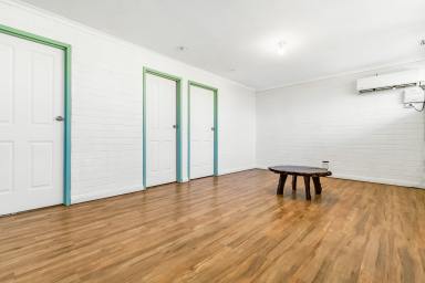 Unit For Sale - VIC - Mildura - 3500 - Great Position  (Image 2)