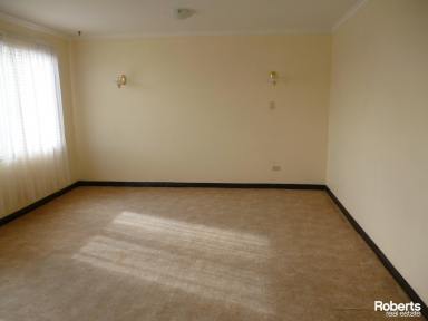 Unit Leased - TAS - New Town - 7008 - Neatly presented 2 bedroom top floor unit  (Image 2)