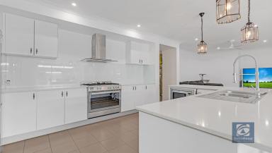 House For Sale - NSW - Moama - 2731 - Spacious inside & out!  (Image 2)