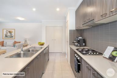 Townhouse For Sale - VIC - Alfredton - 3350 - Contemporary 4-Bedroom Townhouse  (Image 2)