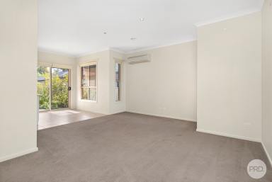 Unit For Sale - VIC - Invermay Park - 3350 - Elegant 3 Bedroom Townhouse In Desirable Invermay Park  (Image 2)