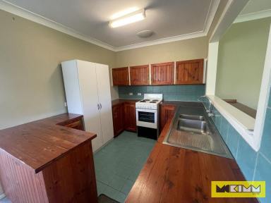 House Leased - NSW - Grafton - 2460 - BIG FAMILY HOME CLOSE TO WESTLAWN SCHOOL  (Image 2)