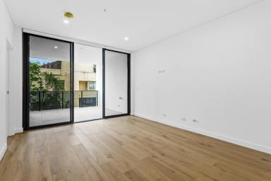 Unit Sold - NSW - Wollongong - 2500 - Boutique Apartment!  (Image 2)