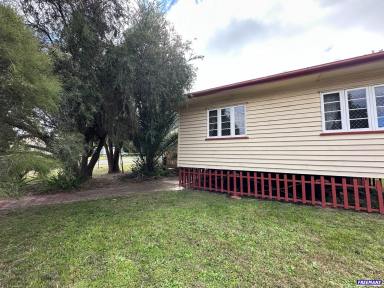 House Leased - QLD - Kingaroy - 4610 - 3 Bedroom Home with Shed Close to Hospital - Break Lease  (Image 2)