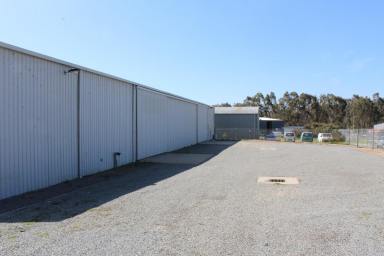 Industrial/Warehouse For Sale - VIC - Wurruk - 3850 - LARGE COMMERCIAL SHED WITH RENOVATED OFFICE SPACE  (Image 2)