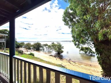 House For Sale - QLD - Macleay Island - 4184 - Ultimate Waterfront Living!  (Image 2)