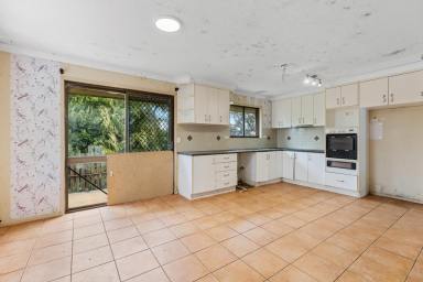 House Sold - QLD - Wilsonton - 4350 - 386 North Street Wilsonton offers Position, Potential & Opportunity.  (Image 2)