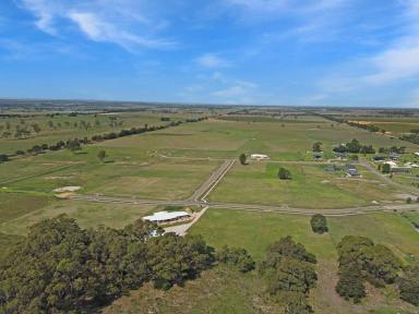 Residential Block For Sale - VIC - Lindenow South - 3875 - FARMLAND OVER THE BACK FENCE  (Image 2)