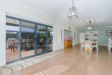 House Sold - WA - Aveley - 6069 - Spacious family home with modern finishings  (Image 2)