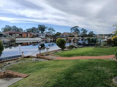 House Leased - NSW - Forster - 2428 - Amazing waterfront family home available now!!  (Image 2)