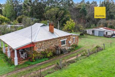 House For Sale - WA - Nannup - 6275 - Characterful stone cottage on 2,345sqm  (Image 2)