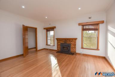 House Leased - VIC - Myrtleford - 3737 - 3 bedroom home  (Image 2)