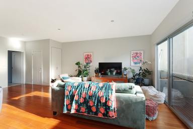 Townhouse Sold - VIC - Camperdown - 3260 - Home is in the Heart of Camperdown  (Image 2)