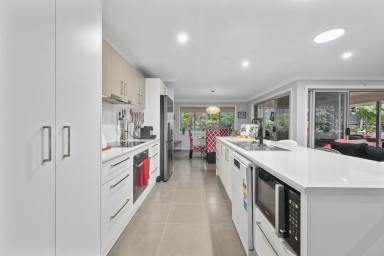 House For Sale - NSW - Coffs Harbour - 2450 - NEW PRICe / GREAT HOME.  (Image 2)