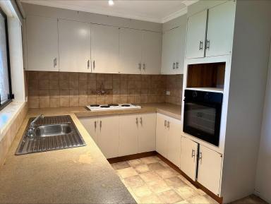 House Leased - VIC - Mildura - 3500 - Tidy home only 3 minutes’ drive to The Murray River  (Image 2)