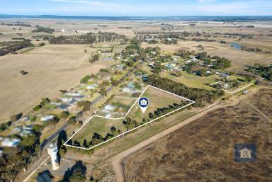 Residential Block For Sale - VIC - Cressy - 3322 - Calling all Developers...  (Image 2)