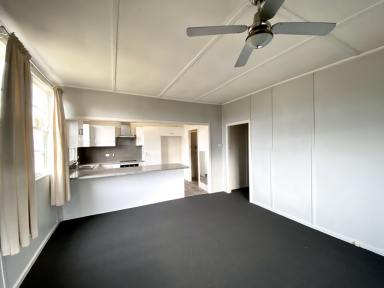 House Leased - NSW - Cooma - 2630 - 8 Baroona Ave  (Image 2)