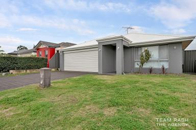 House Sold - WA - Dayton - 6055 - A Grand Slam Winner With Space & Style  (Image 2)