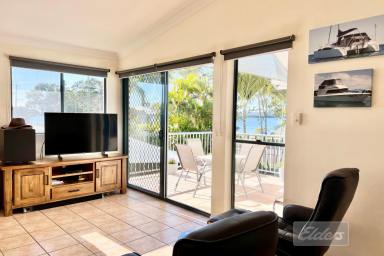 Unit For Sale - QLD - Tin Can Bay - 4580 - VALUE FOR MONEY VIEWS ON THE COAST  (Image 2)