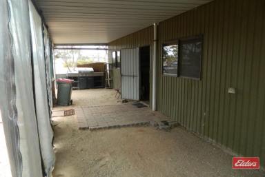 Residential Block For Sale - SA - Owen - 5460 - THE GETAWAY PROPERTY  (Image 2)