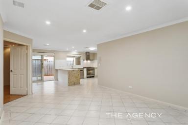 House For Sale - WA - Henley Brook - 6055 - Family Oasis Awaits in Picturesque Henley Brook!  (Image 2)