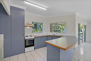 Unit Sold - QLD - Manoora - 4870 - Centrally Located, City Fringe, Two Bedroom Unit | Fantastic Investment Opportunity!  (Image 2)