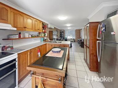 Unit For Sale - NSW - Inverell - 2360 - Immaculate 2 Bedroom Unit  (Image 2)