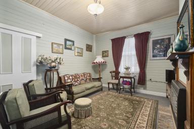 House For Lease - NSW - Lithgow - 2790 - Timeless Charm Awaits - Fully furnished property  (Image 2)