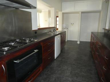 House Leased - VIC - Bairnsdale - 3875 - FOUR BEDROOM HOME CLOSE TO SCHOOLS  (Image 2)