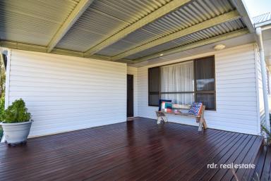 House For Sale - NSW - Inverell - 2360 - WELCOME HOME  (Image 2)