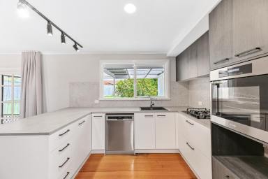 House For Lease - VIC - Berwick - 3806 - Fully Renovated Three Bedroom Home  (Image 2)