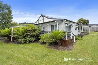 House For Sale - TAS - Dover - 7117 - Modernised Historic Home  (Image 2)