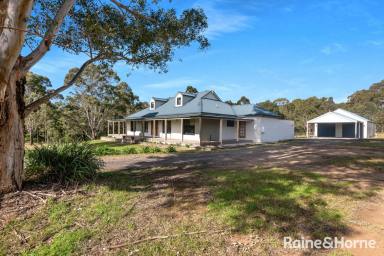 House For Sale - NSW - Nowra Hill - 2540 - Modern Australian Farmhouse - 4.2 Acres  (Image 2)