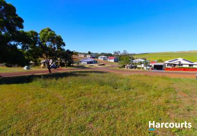 Residential Block For Sale - QLD - Childers - 4660 - CORNER BLOCK IN CHILDERS  (Image 2)